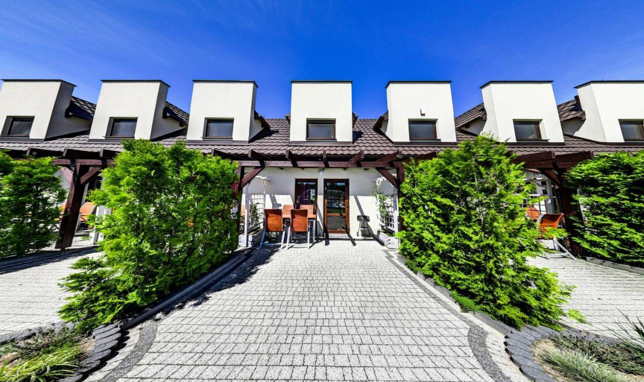 Apartmenty Magnolia Łeba Esterno foto